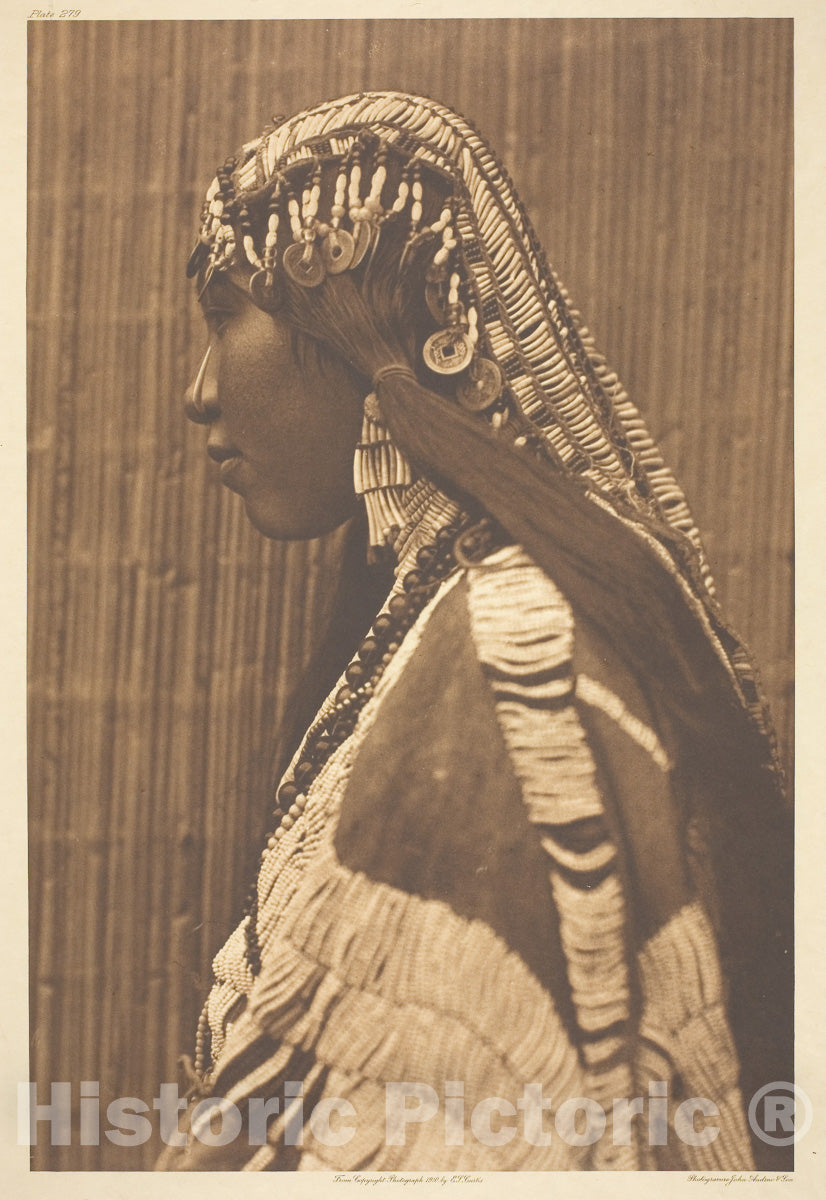Art Photo : Wishham Girl, Profile, Edward S. Curtis, c 1915, Vintage Wall Decor :