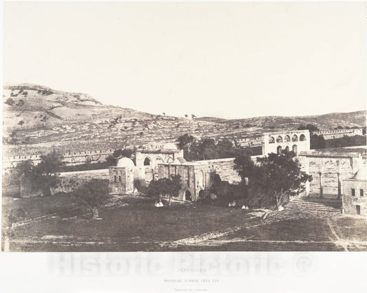 Photo Print : Auguste Salzmann - Jérusalem, Mosquée d'Omar, côté Est, Intérieur de l'enceinte, 2 : Vintage Wall Art