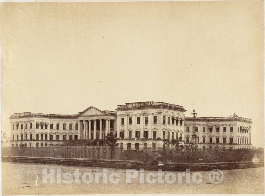 Photo Print : Captain R. B. Hill - Grand Entrance to The Government House, Calcutta : Vintage Wall Art