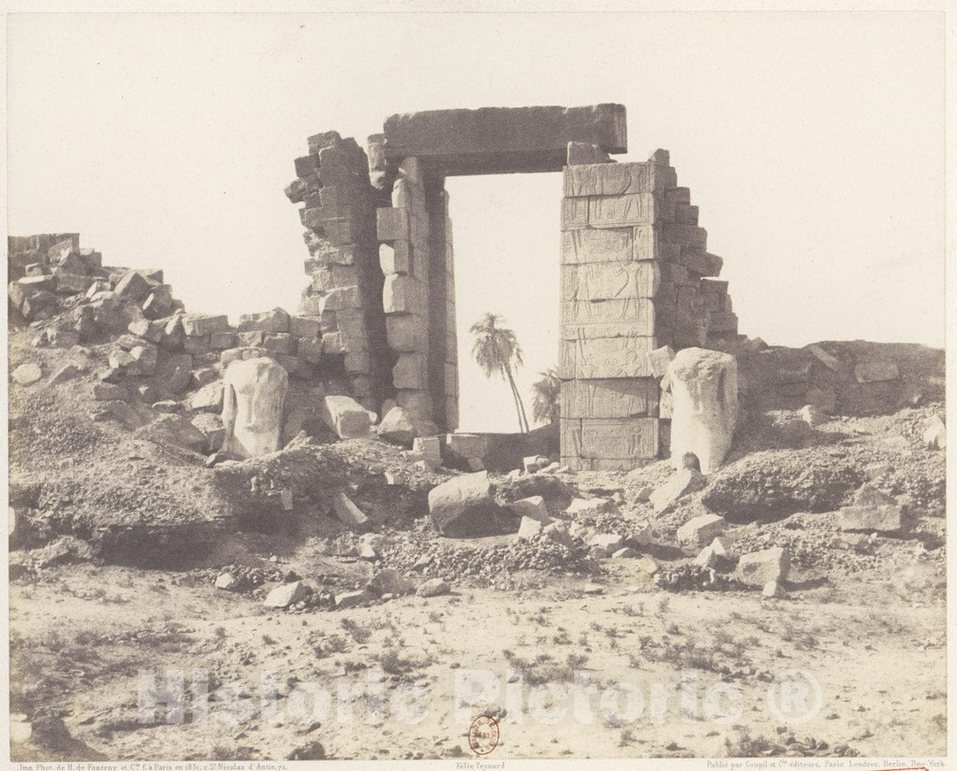Photo Print : Félix Teynard - Karnak (Thèbes), Premier Pylône - Ruines de la Porte et des Colosses, Vues du Point E : Vintage Wall Art