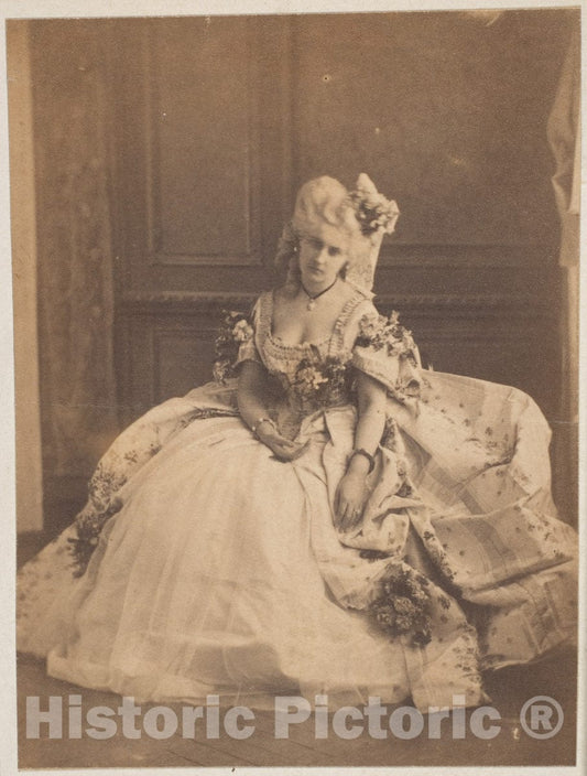 Photo Print : Pierre-Louis Pierson - La Marquise Mathilde : Vintage Wall Art