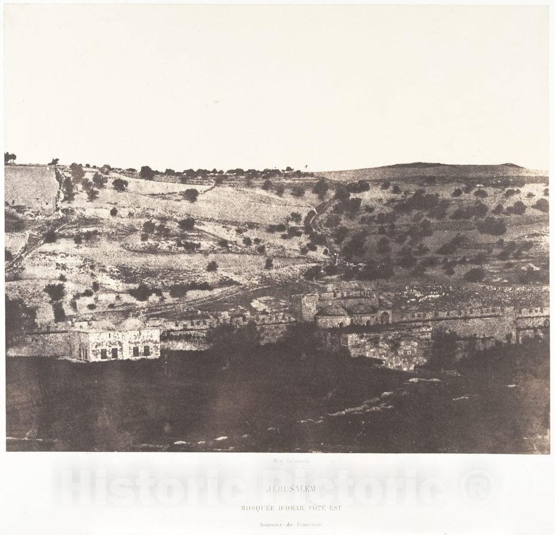 Photo Print : Auguste Salzmann - Jérusalem, Mosquée d'Omar, côté est, Intérieur de l'enceinte, 1 : Vintage Wall Art