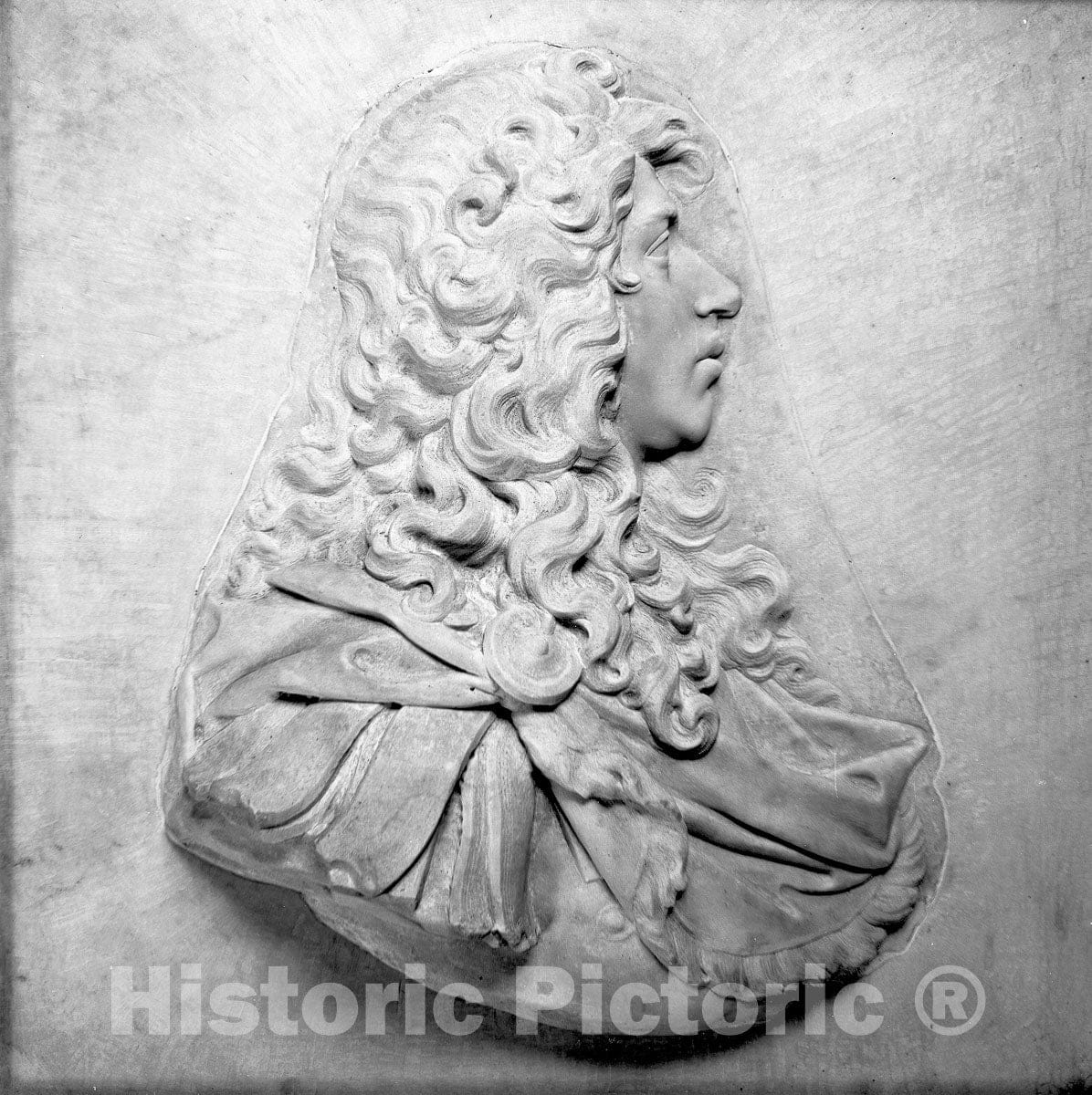 Art Print : Profile Bust of the Prince of Conde, Follower of Antoine Coysevox, c 1375, Vintage Wall Decor :
