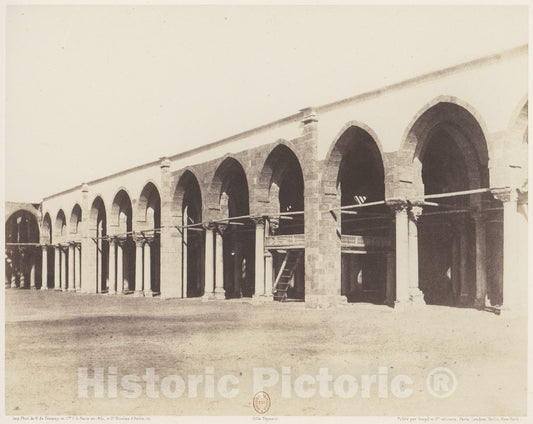 Photo Print : Félix Teynard - Le Kaire, Mosquée d'Amrou - Intérieur - Côté du Sanctuaire : Vintage Wall Art