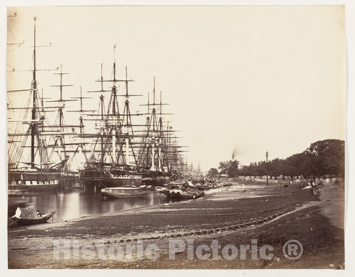 Photo Print : Shipping Lying in The Hoogly River, Calcutta : Vintage Wall Art