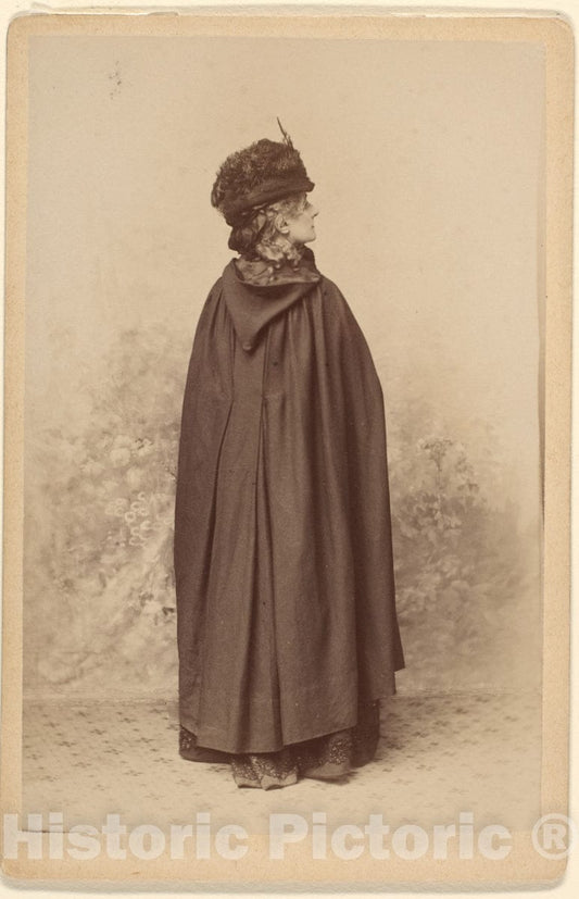 Photo Print : Pierre-Louis Pierson - Les dernieres 3 : Vintage Wall Art