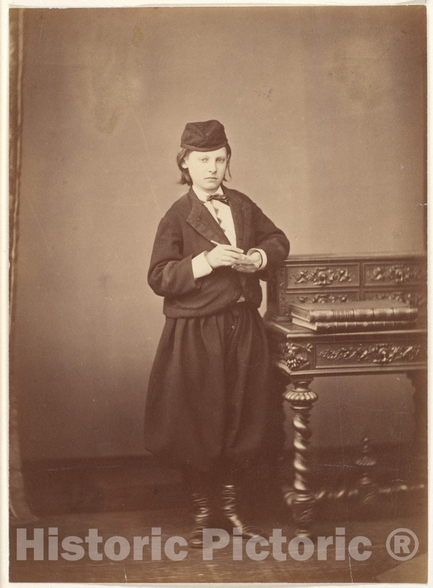 Photo Print : Pierre-Louis Pierson - Le Grand Russe 4 : Vintage Wall Art