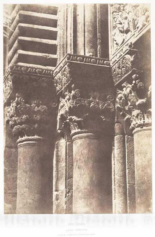 Photo Print : Auguste Salzmann - Jérusalem, Saint-Sépulcre, Détails des chapiteaux de la Porte principale : Vintage Wall Art