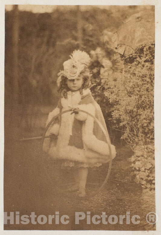 Photo Print : Pierre-Louis Pierson - La fouriure 1 : Vintage Wall Art