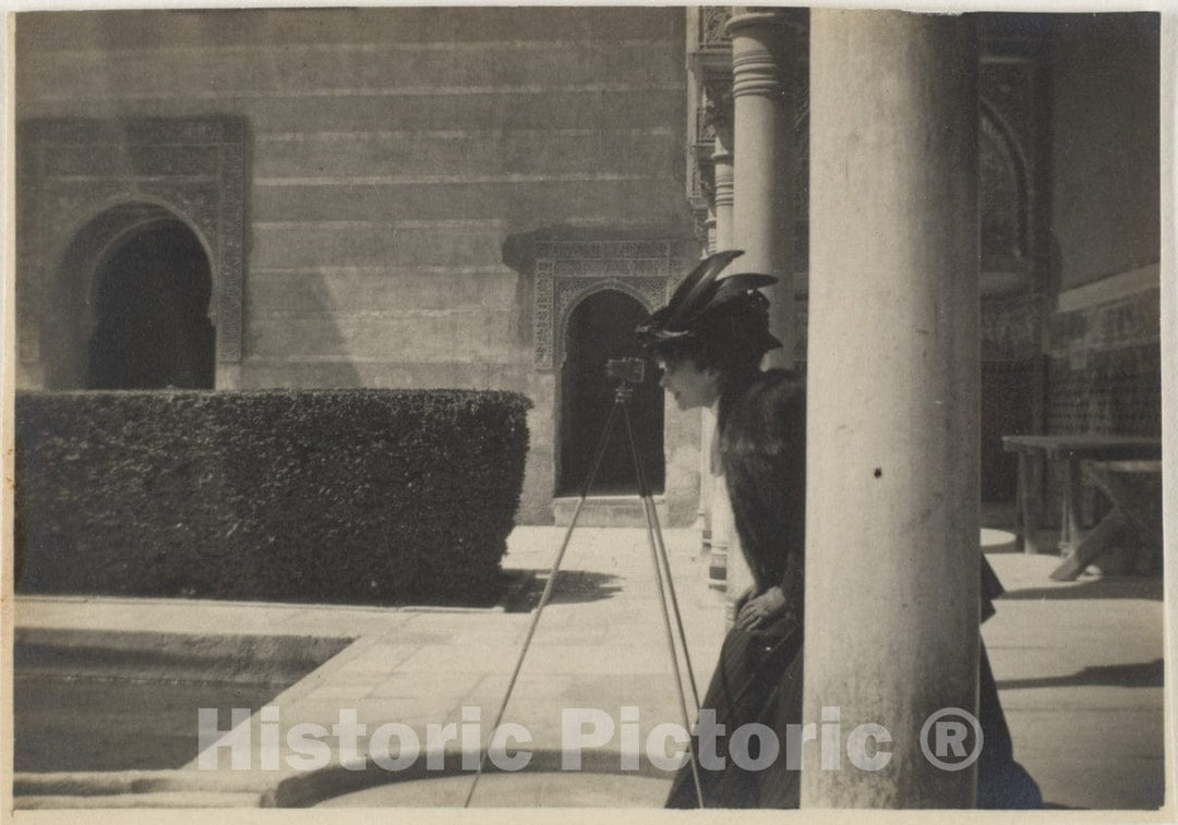 Photo Print : Adolf de Meyer - Olga de Meyer at The Alhambra, Grenada, Spain : Vintage Wall Art