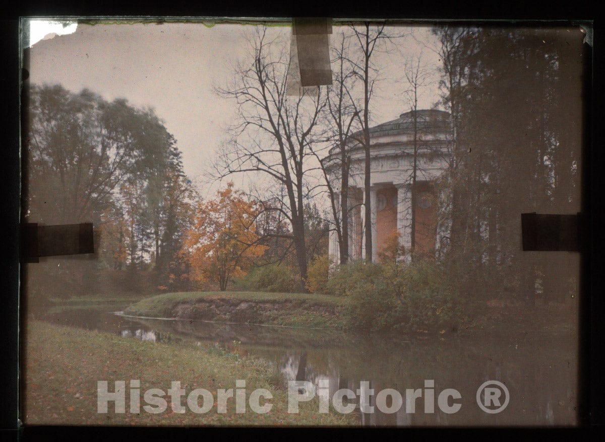 Art Print : Constantin Mitrofanovitsh Flórinsky - Temple of Amour : Vintage Wall Art