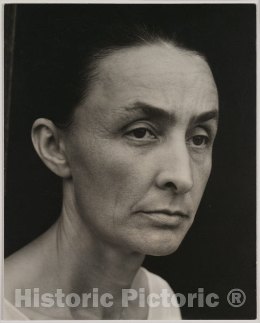 Photo Print : Alfred Stieglitz - Georgia O'Keeffe - 407815 : Vintage Wall Art