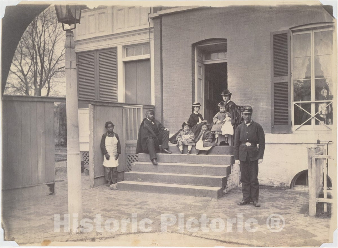 Photo Print : Family Group : Vintage Wall Art