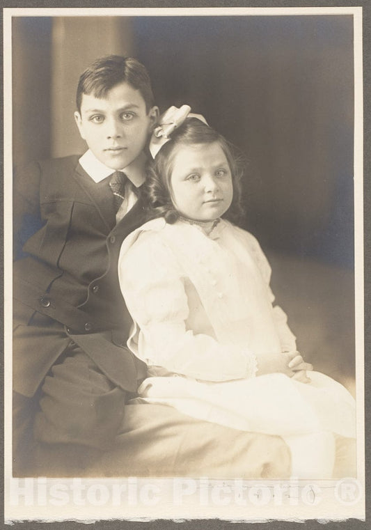 Photo Print : Morton Schamberg - Jeanne and Richard 2 : Vintage Wall Art