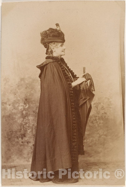 Photo Print : Pierre-Louis Pierson - Arrivo : Vintage Wall Art