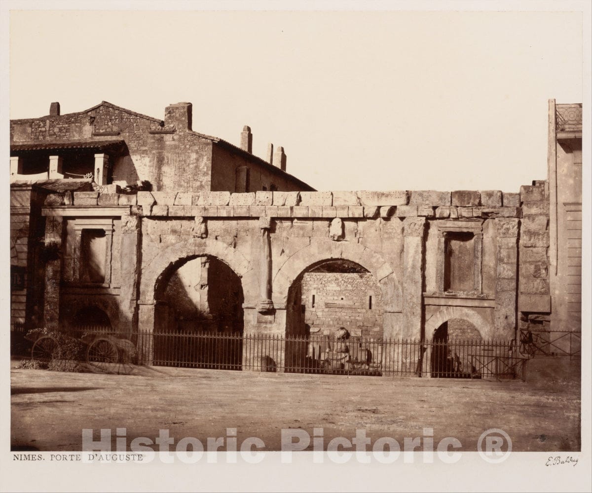 Photo Print : Édouard Baldus - Nîmes, Porte d'Auguste : Vintage Wall Art