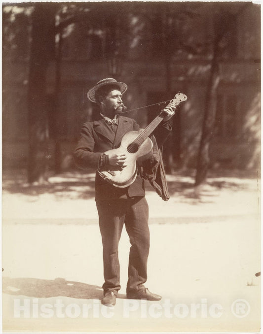 Photo Print : Eugène Atget - Joueur de Guitare : Vintage Wall Art
