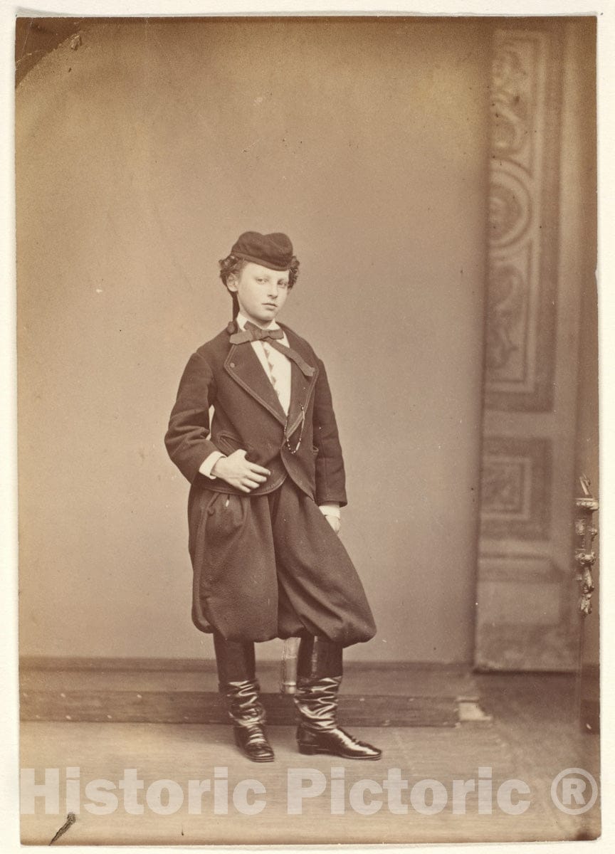 Photo Print : Pierre-Louis Pierson - Le Petit Russe 6 : Vintage Wall Art
