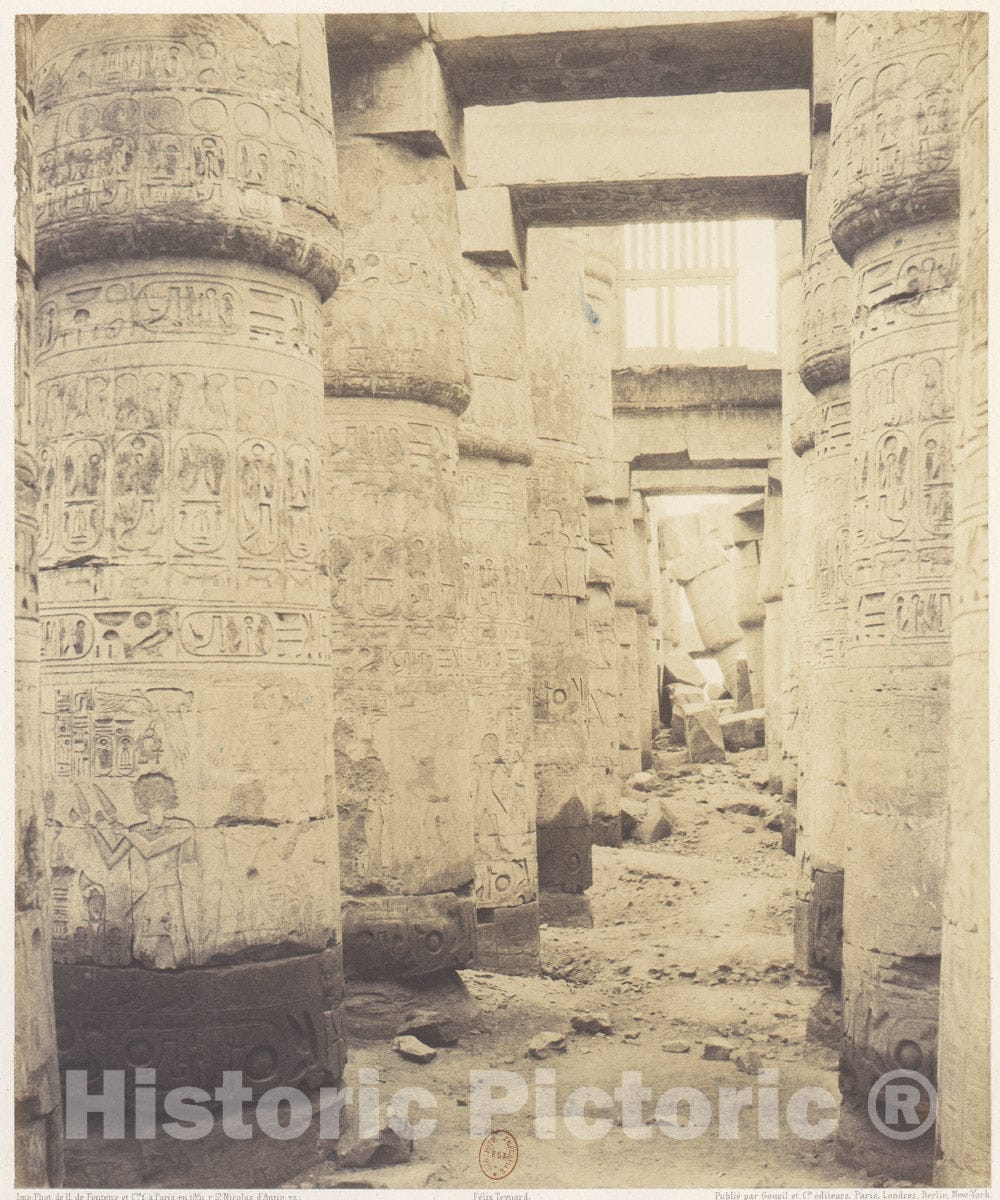 Photo Print : Félix Teynard - Karnak (Thèbes), Palais - Salle Hypostyle - Fenêtre et Chapiteaux des Galleries Latérales : Vintage Wall Art