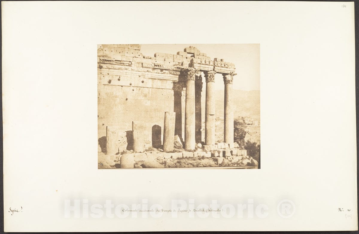 Photo Print : Maxime Du Camp - Colonnade Occidental du Temple de Jupiter, à Baâlbek (Héliopolis) : Vintage Wall Art