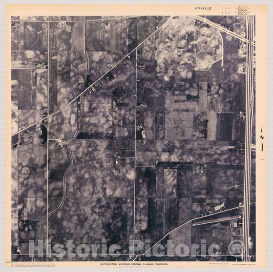 Map : Yorkville T3 N14, R21 E23 1970, [Aerial photographs of southeastern Wisconsin] , Antique Vintage Reproduction