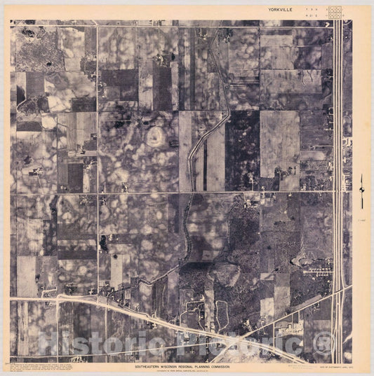 Map : Yorkville T3 N2, R21 E11 1970, [Aerial photographs of southeastern Wisconsin] , Antique Vintage Reproduction