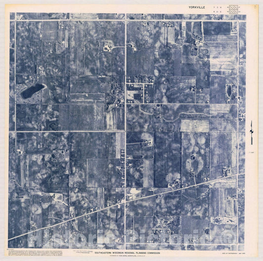 Map : Yorkville T3 N18, R21 E19 1975, [Aerial photographs of southeastern Wisconsin] , Antique Vintage Reproduction