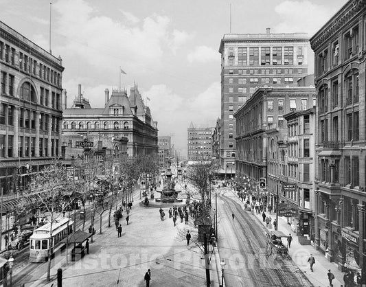 Cincinnati Historic Black & White Photo, Fountain Square from Above, c1907 -