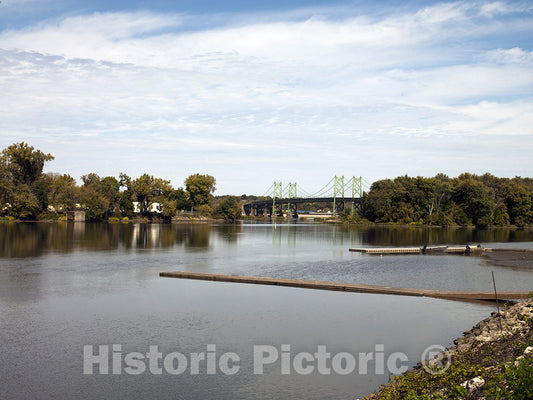 Davenport, IA Photo - Bridge Across The Mississippi River, Davenport, Iowa