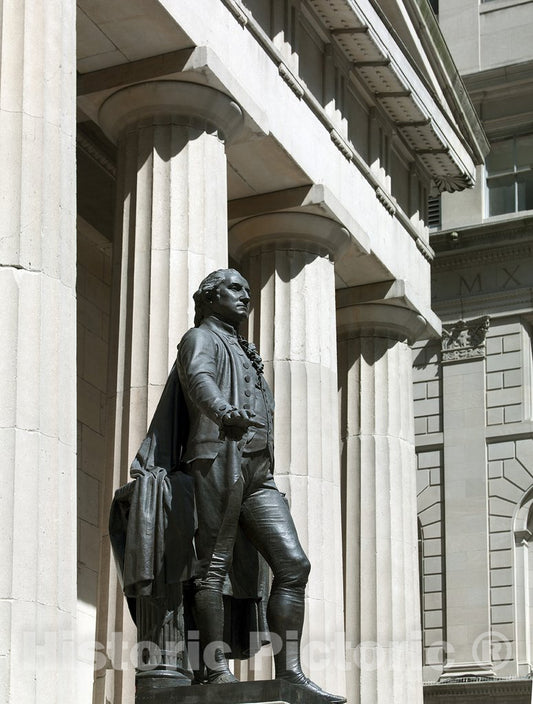 New York, NY Photo - George Washington Statue in Front of Federal Hall on Wall Street, New York, NY