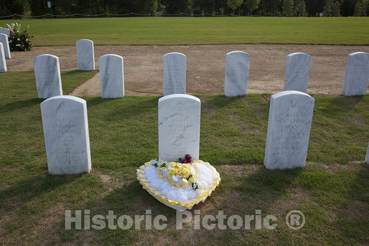 Alabama Photo - Alabama's National Cemetery