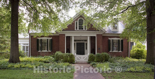 Florence, AL Photo - Home in The Sannoner Historic District in Florence, Alabama