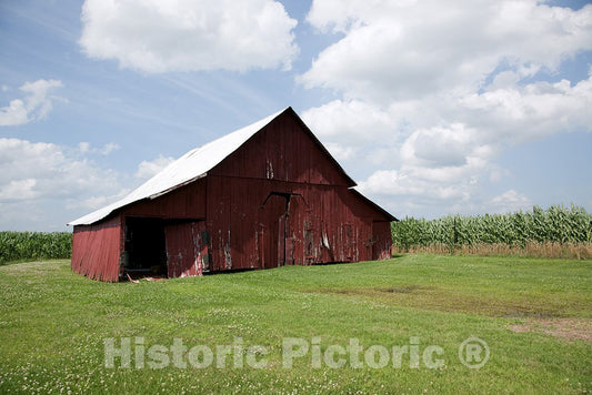 Sheffield, AL Photo - Red Wooden barn, Sheffield, Alabama