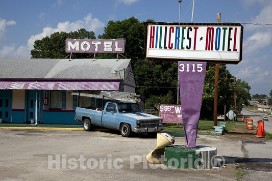 Sheffield, AL Photo - Hillcrest Motel in Sheffield, Alabama