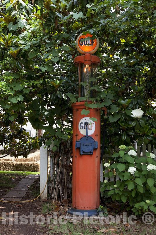 Mooresville, AL Photo - Historic buildings and antiques in Mooresville, Alabama