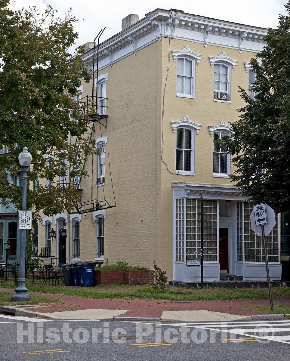 Washington, D.C. Photo - Row Houses, 5th St. and Independence Ave-