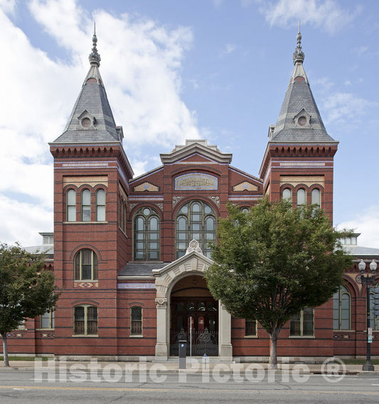 Washington, D.C. Photo - The Smithsonian Castle, Independence Ave. Near 9th St, SW-