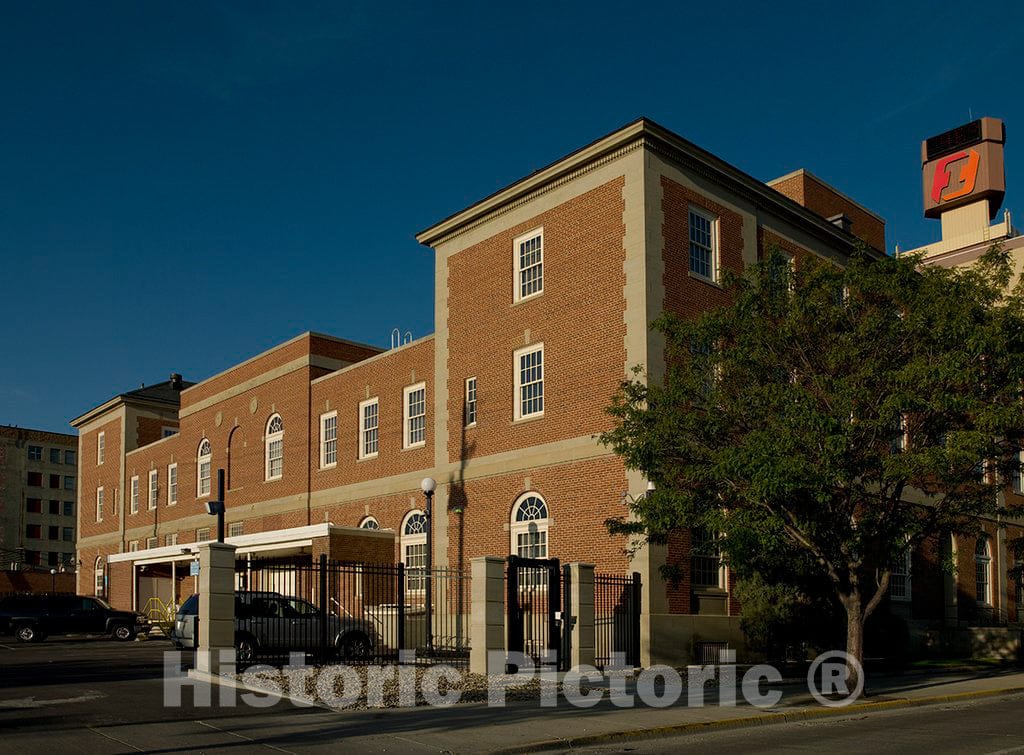 Photo - Ewing T. Kerr Federal Building, Casper, Wyoming- Fine Art Photo Reporduction