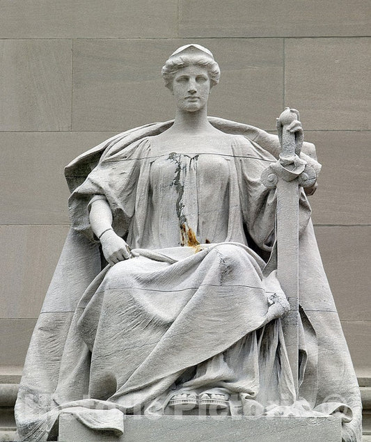 Indianapolis, in Photo - Sculptures Industry,Science,Agriculture and Literature at The Birch Bayh Federal Building, Indianapolis, Indiana