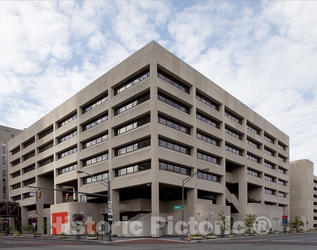 Columbus, OH Photo - Art at The Bricker Federal Building, Columbus, Ohio