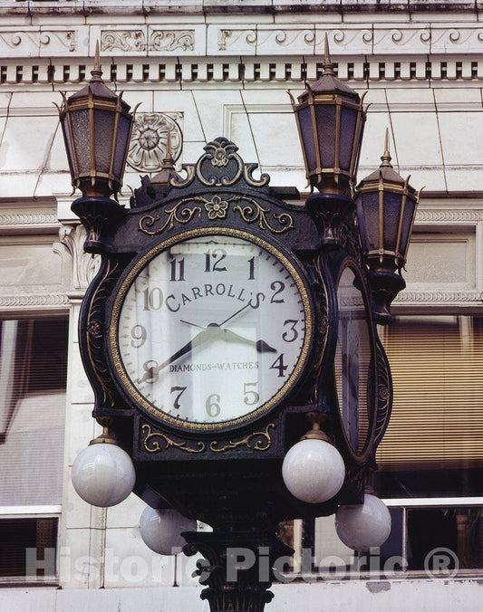 Seattle, WA Photo - Street Clock, Seattle, WA