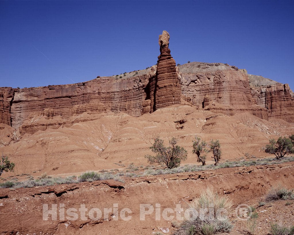 Capitol Reef National Park, UT Photo - Chimney Rock, Capitol Reef National Park, Utah