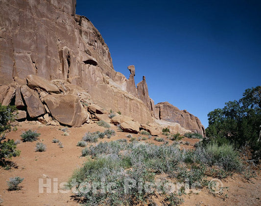Arches National Park, UT Photo - Park Avenue, Arches National Park, Moab, Utah