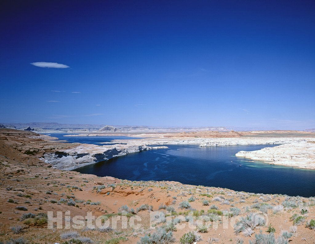 Lake Powell, UT Photo - Lake Powell, Utah