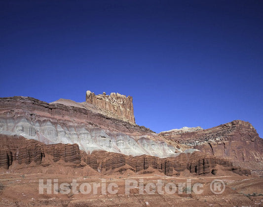 Capitol Reef National Park, UT Photo - Cliffs of Capitol Reef National Park, Utah