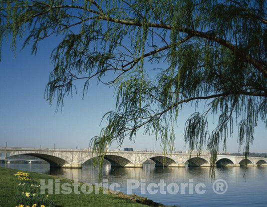 Washington, D.C. Photo - Arlington Memorial Bridge, Washington, D.C.