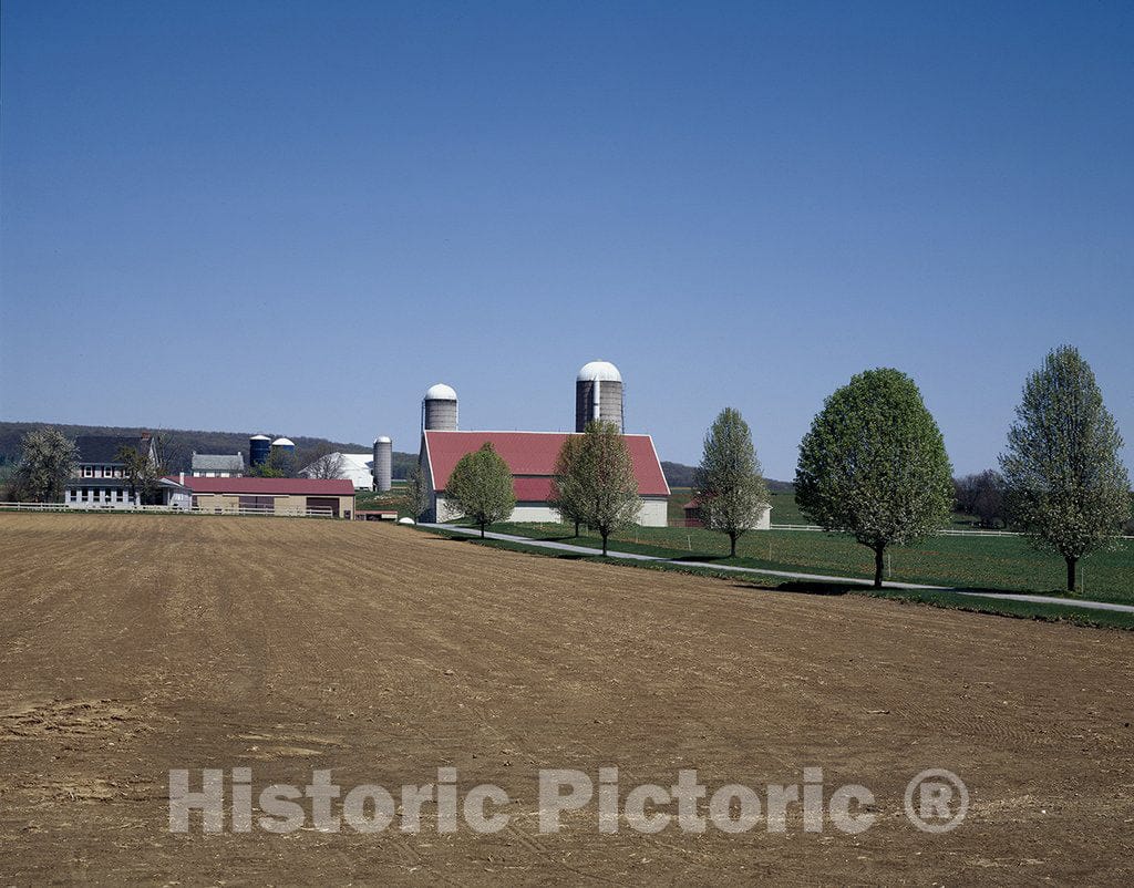 Lancaster, PA Photo - Countryside, Lancaster, Pennsylvania