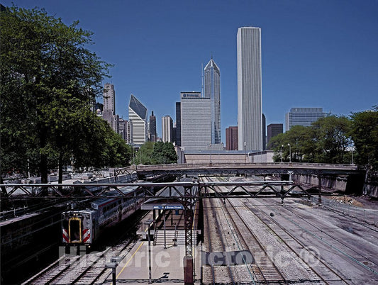 Chicago, IL Photo - Railroad Tracks, Chicago, Illinois