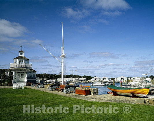 Cape Cod, MA Photo - Cape Cod Marina, Massachusetts