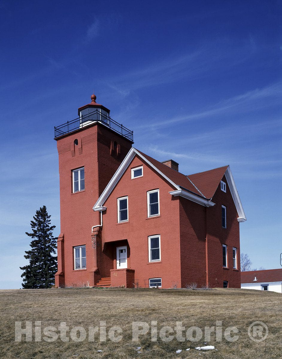 Two Harbors, MN Photo - Agate Bay Lighthouse, Two Harbors, Minnesota